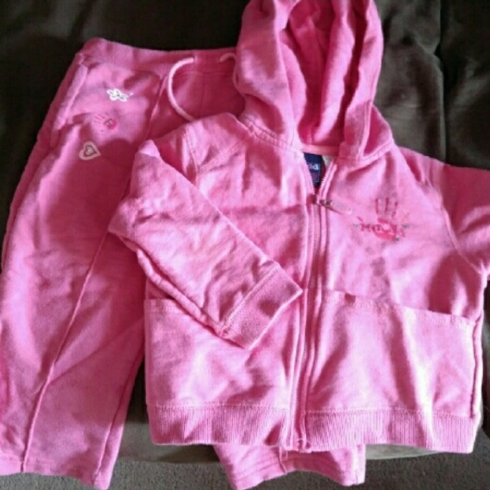 Mudd 2T pink sweatsuit